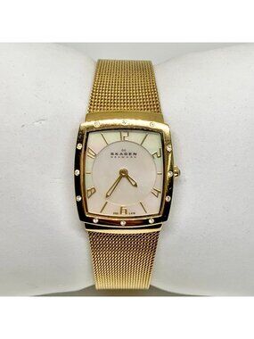 Skagen women’s watch 23mm gold tone mop dial quartz steel mesh band running